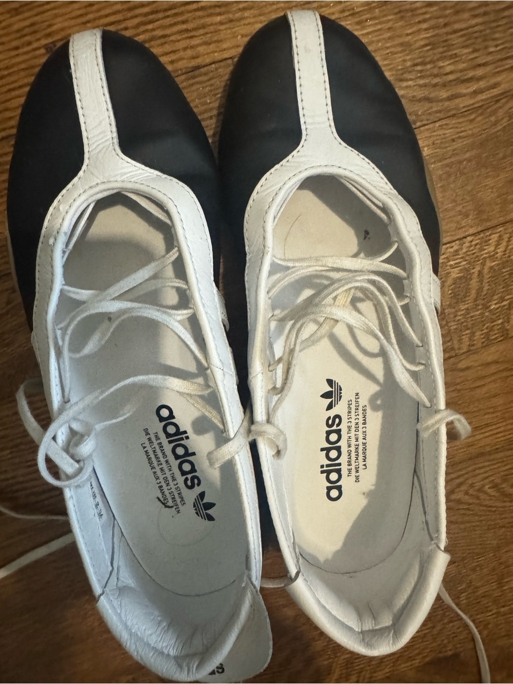 adidas Mei Taekwondo ballet White Leather Low-Top Sneakers